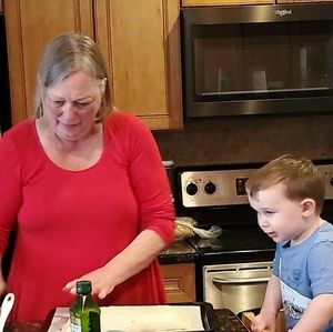 Meet your Posher, Charlotte